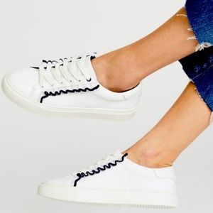 Tory Burch sneakers| Tori sport ruffle sneaker shoes : white and navy